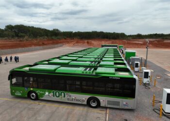 Nova garagem da Piracicabana é um dos maiores centros de carregamento de elétricos da América Latina